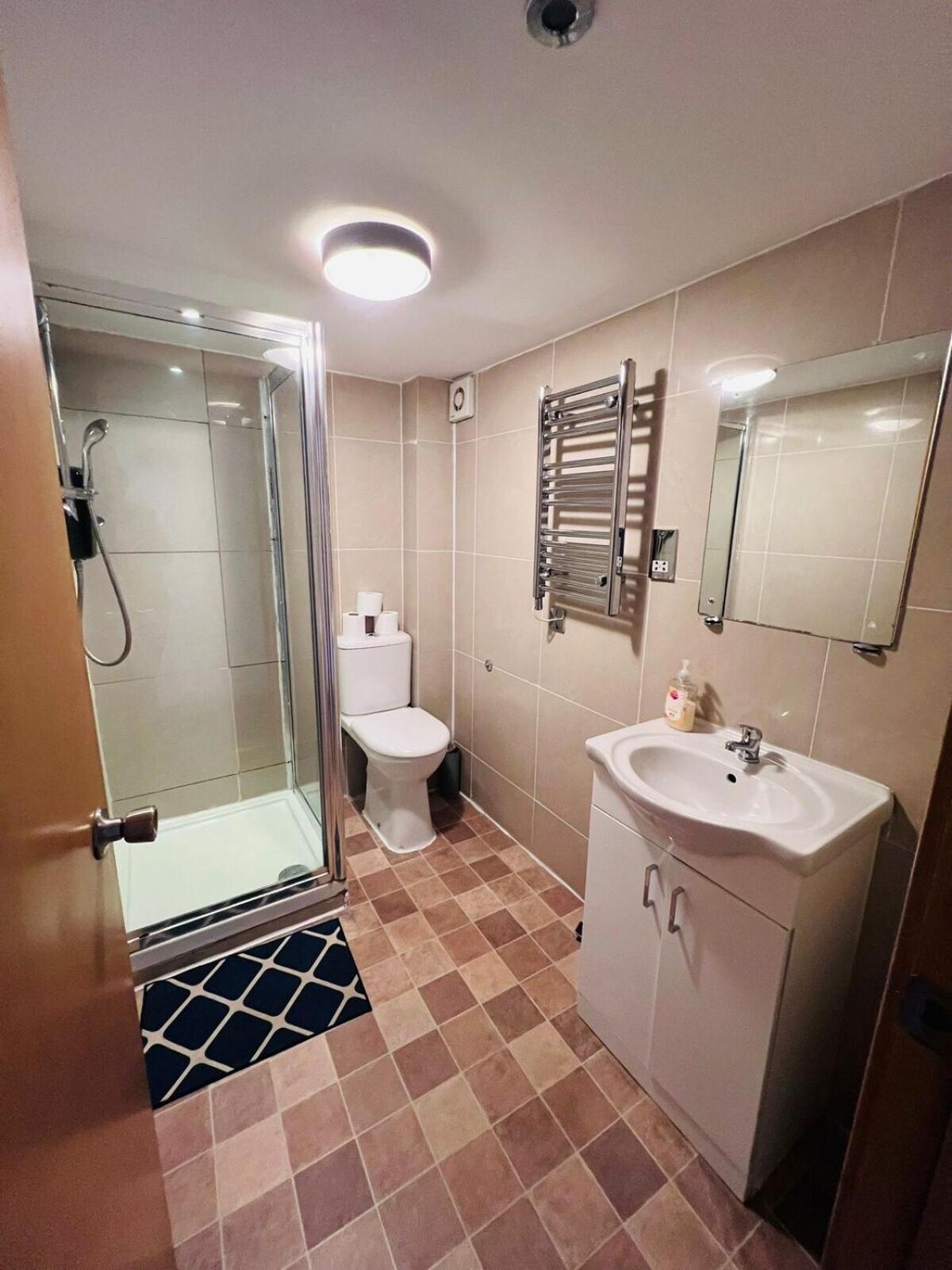 F101-First Floor Flat Fits 3 Near Hyde Park Daire Londra Dış mekan fotoğraf