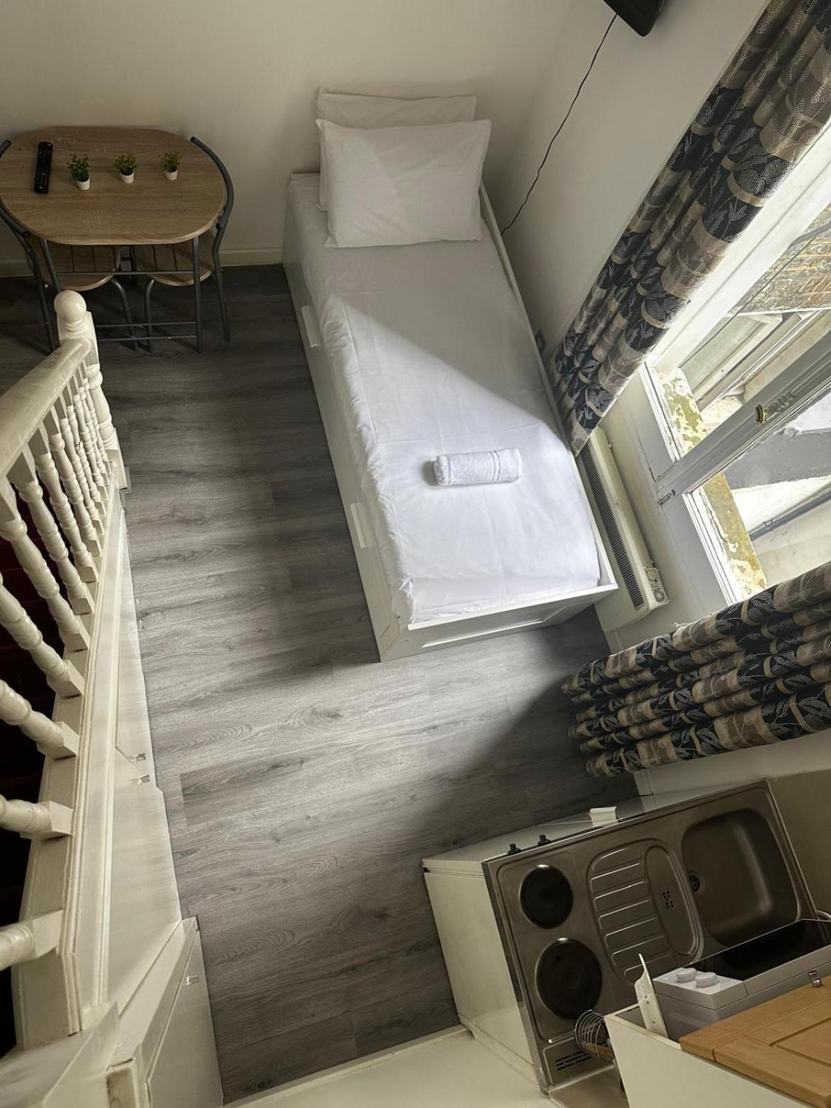 F101-First Floor Flat Fits 3 Near Hyde Park Daire Londra Dış mekan fotoğraf